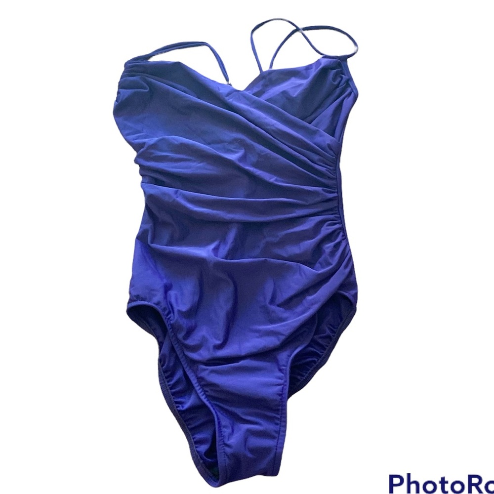MAGICSUIT by Miraclesuit One Piece Swimsuit-Like New